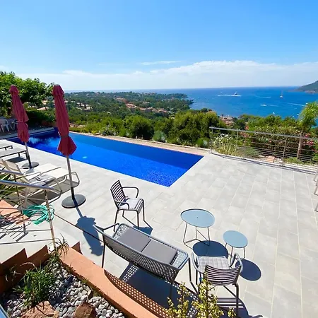 Roc Vue Mer Et Piscine Villa