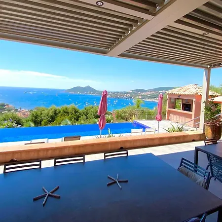 Villa Roc Vue Mer Et Piscine Saint-Raphaël