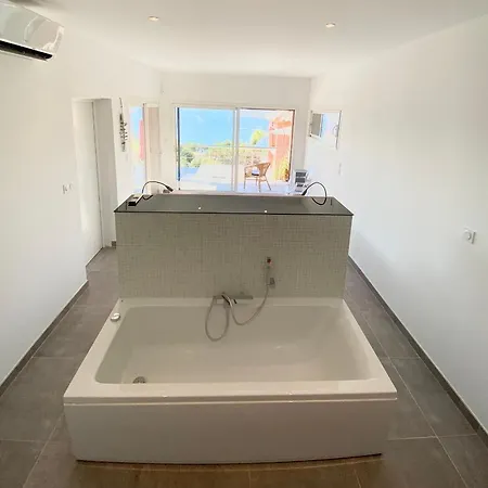 Villa Roc Vue Mer Et Piscine